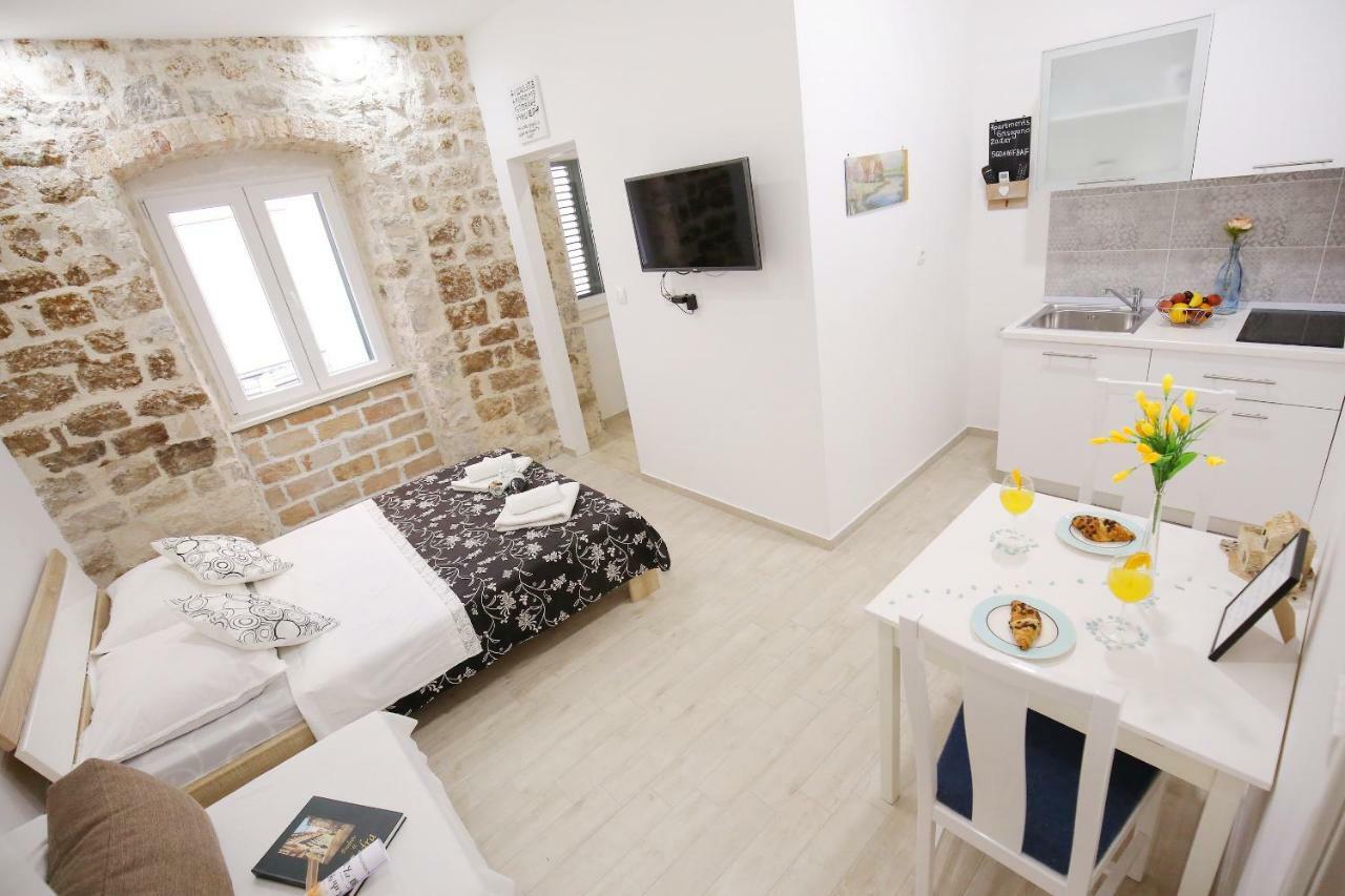 Apartments Grisogono Zadar Buitenkant foto